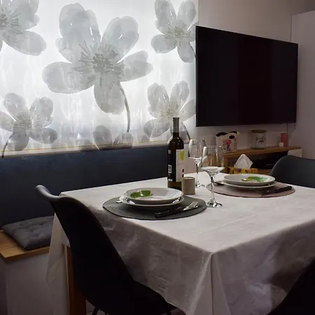 Apartament House Masha Pula